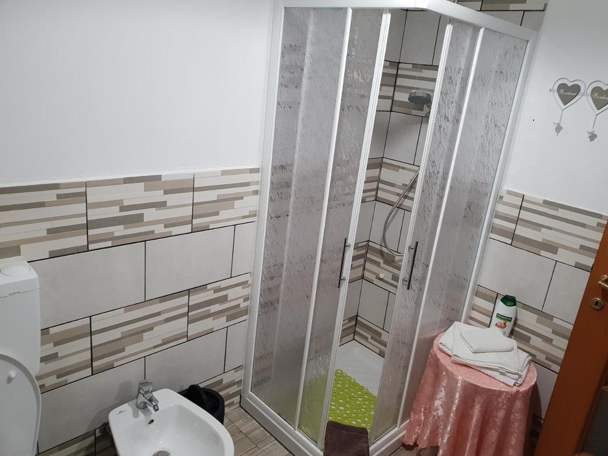 Casa Vacanze L'Agrifoglio Bed & Breakfast Magliolo Eksteriør bilde