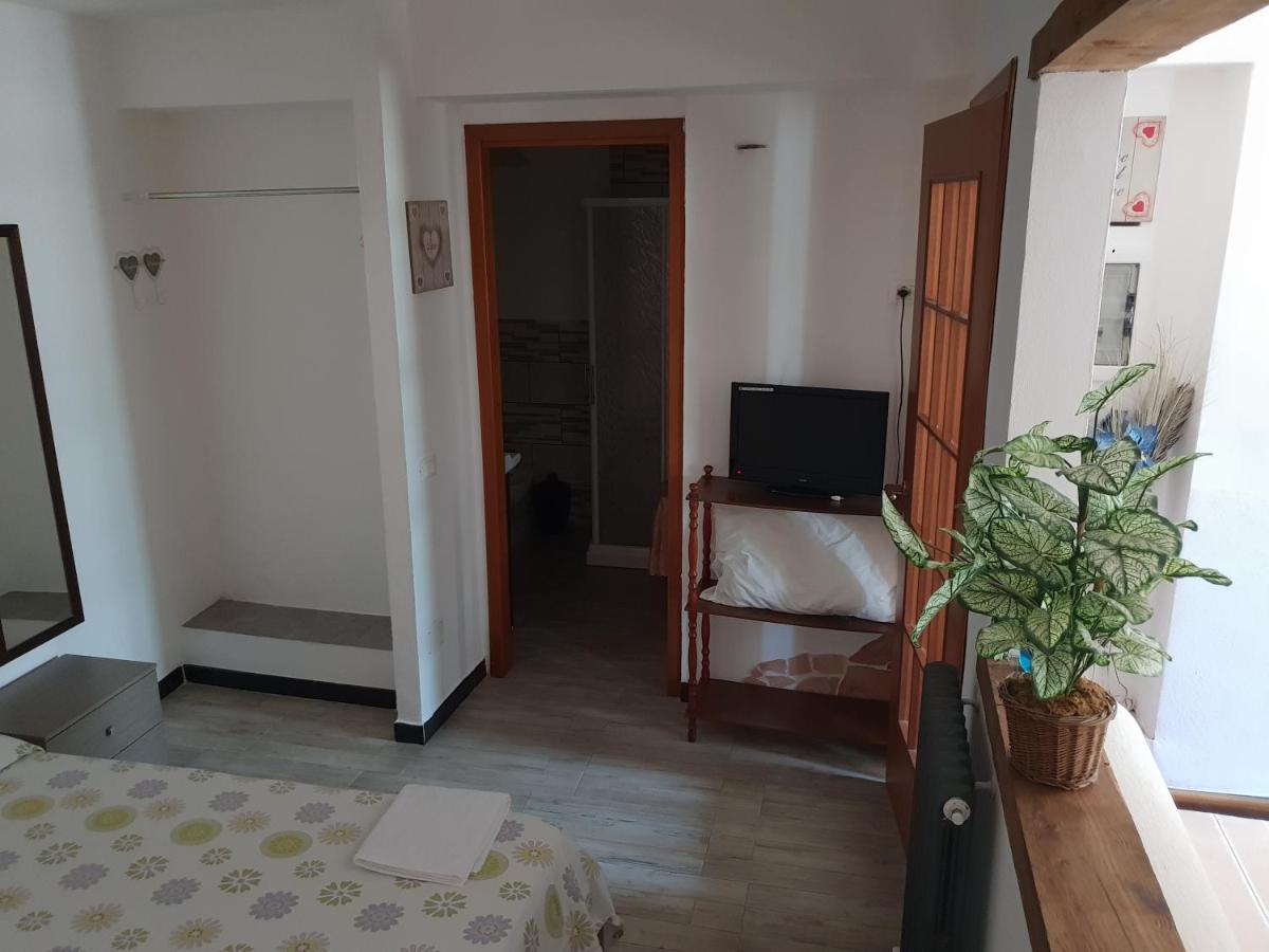 Casa Vacanze L'Agrifoglio Bed & Breakfast Magliolo Eksteriør bilde