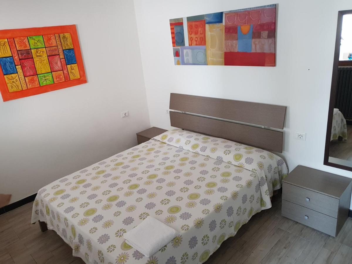 Casa Vacanze L'Agrifoglio Bed & Breakfast Magliolo Eksteriør bilde