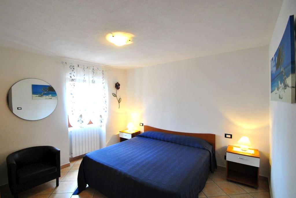 Casa Vacanze L'Agrifoglio Bed & Breakfast Magliolo Eksteriør bilde