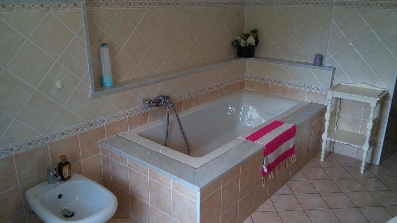 Casa Vacanze L'Agrifoglio Bed & Breakfast Magliolo Eksteriør bilde